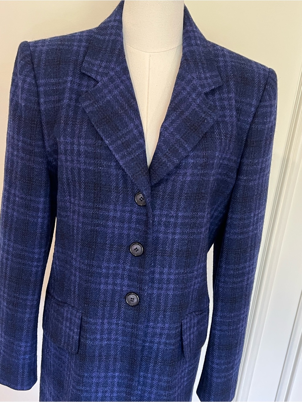 Jones New York Navy Plaid Wool Blazer‎ Coat Countryside Classics Sz 10 - Picture 4 of 4